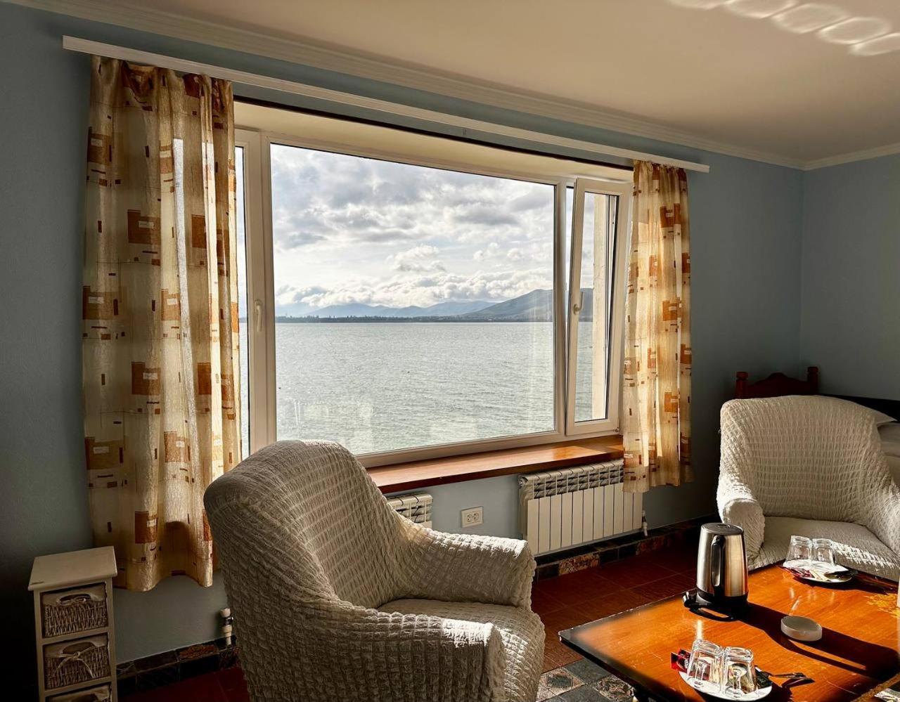 Hotel Bashinjaghyan Sevan Exterior photo