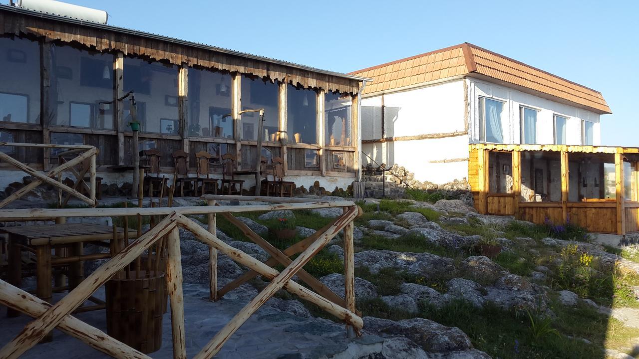 Hotel Bashinjaghyan Sevan Exterior photo