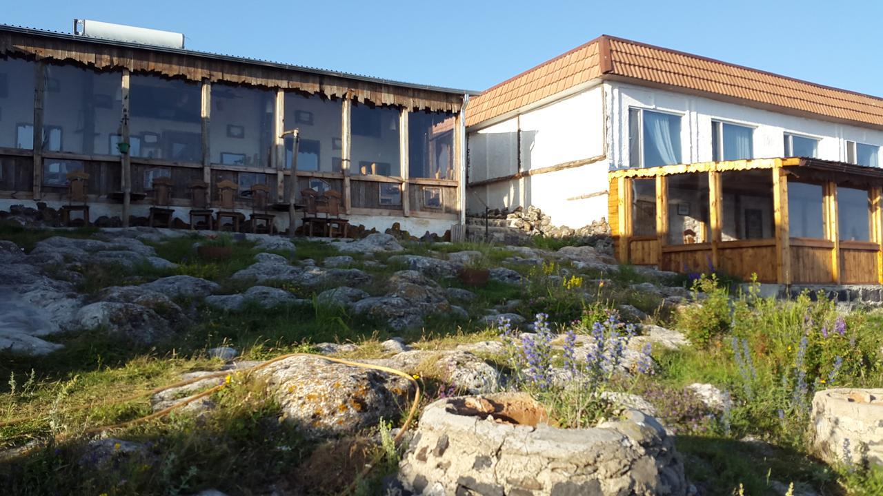 Hotel Bashinjaghyan Sevan Exterior photo